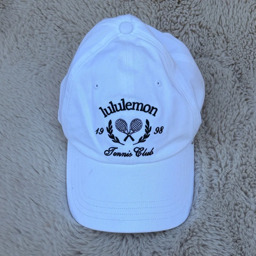 lululemon athletica White Tennis Club Baseball Cap